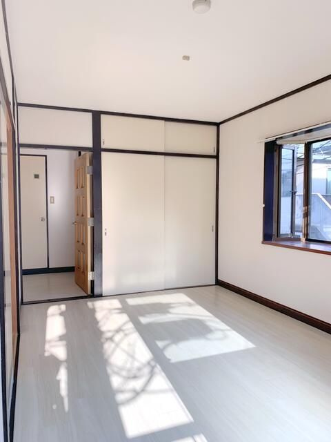 寿マンションの洋室|※別号室参考写真