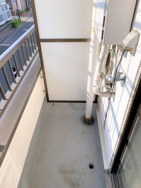 寿マンションのバルコニー|※別号室参考写真