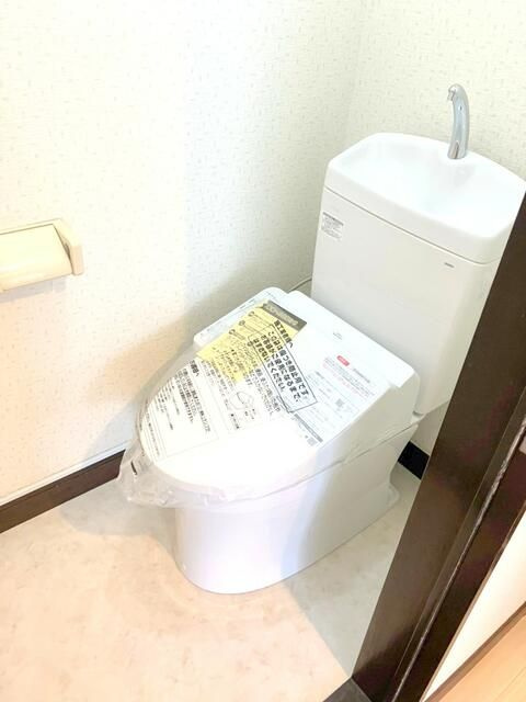 寿マンションのトイレ|※別号室参考写真