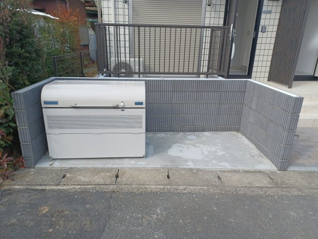 リューデ・ラセンブルFHのその他共用部分|ゴミ置き場