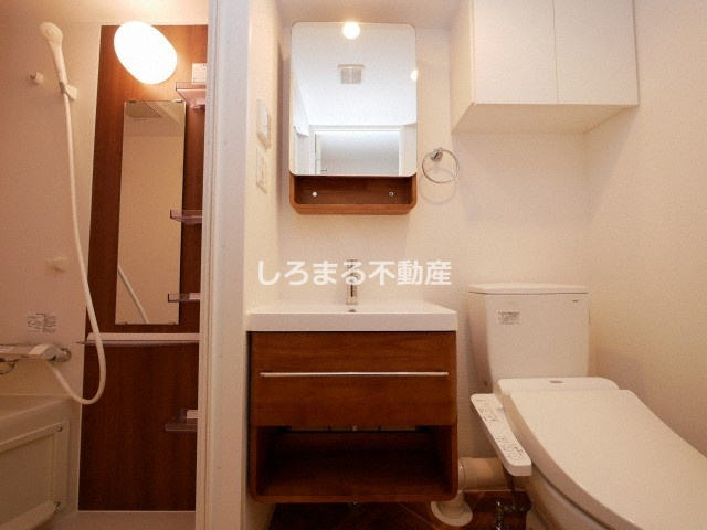 セレニテ京橋クレアの洗面所