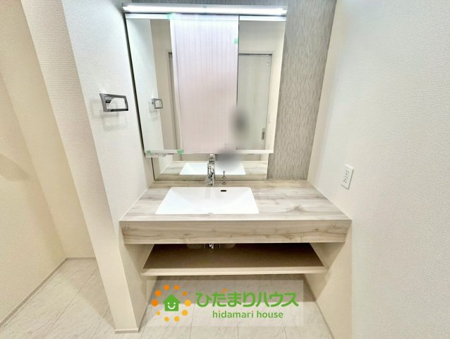 久喜市栗原４丁目　新築一戸建て　02の独立洗面台