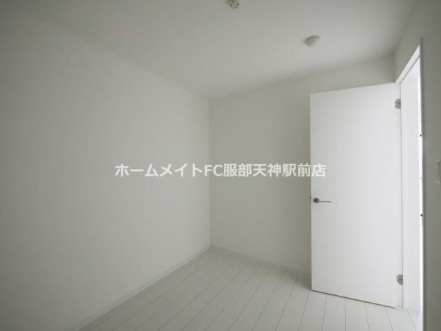 EIJU加島B(南側)の洋室