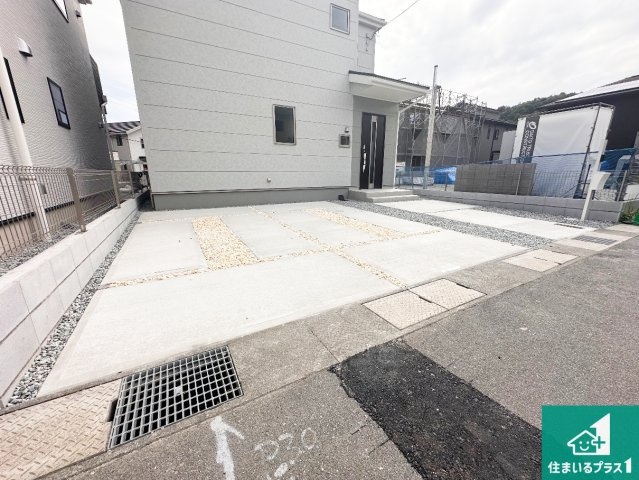 姫路市町坪　新築一戸建ての駐車場|駐車スペース！散水栓があるので、こまめに愛車を洗えます！