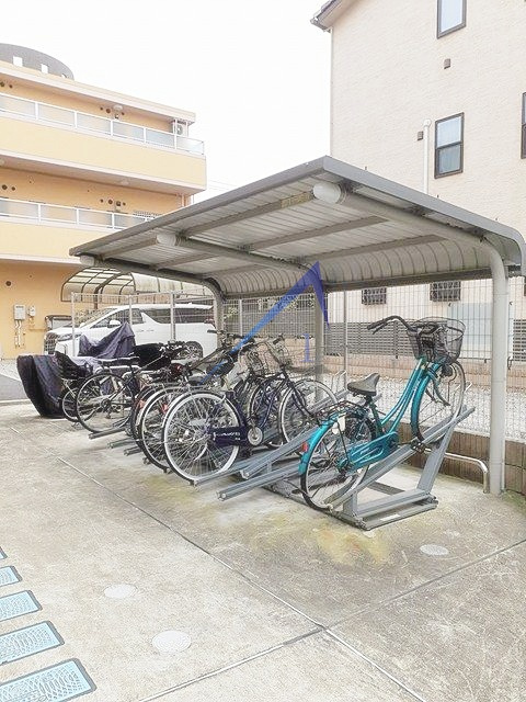 メイプルのその他共用部分|駐輪場です。
