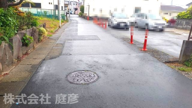 【前面道路含む現地写真】の画像