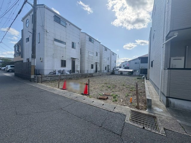 音羽千本町の前面道路含む現地写真