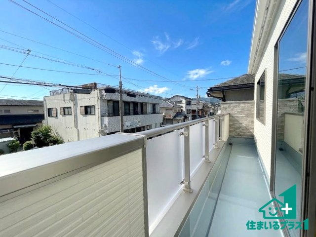 ★19(土)～23(祝)現地見学可能！★大津市本堅田　限定1邸のバルコニー|日当たりのよいバルコニー！お部屋が開放的に！