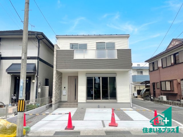 ★19(土)～23(祝)現地見学可能！★大津市本堅田　限定1邸の外観|安心の10年保証！外観を美しく保ち、雨水で汚れを落とします！気になることがありましたら、お気軽にお問い合わせください！