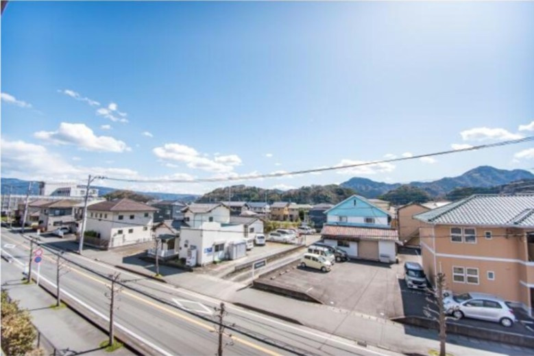 ロイヤルガーデン徳倉壱番館の展望