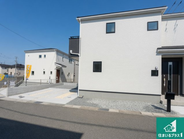 姫路市町坪　新築一戸建ての外観|お客様に長く安心して住んでいだだける事にこだわった家づくり！住んでからのアフターサービスにもしっかりと取り組んでいます！