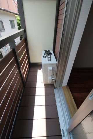 【バルコニー】