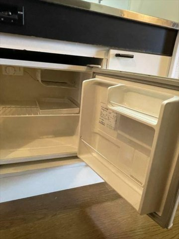 ミニ冷蔵庫付き