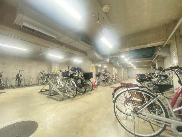 希来里　23階の駐輪場