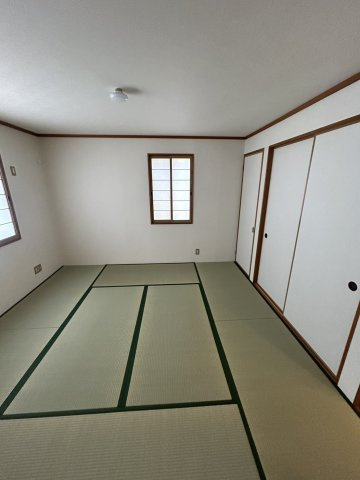 和歌山市六十谷の和室