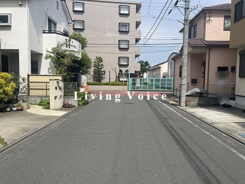 【前面道路含む現地写真】 | 【仲介手数料０円】座間市相武台3丁目　中古一戸建て | 座間市相武台3丁目　中古一戸建て
