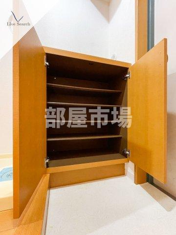 コアロード春日のその他|シューズボックス