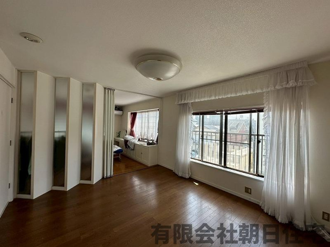 【洋室】 | 内中原町中古戸建 | 3階洋室です