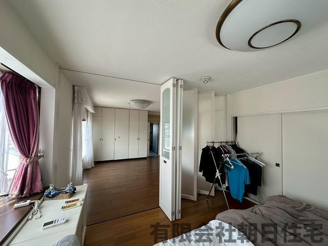 【洋室】 | 内中原町中古戸建 | 個人の部屋や寝室として使える洋室です