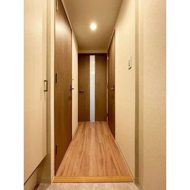 ウェルスクエアイズム駒込の玄関