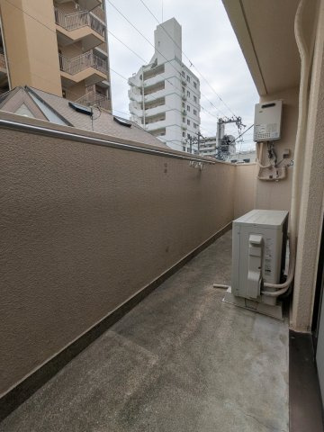 ハイツパーソンのバルコニー|陽当たり良好なバルコニーです