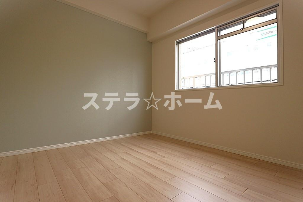 チサンマンション高槻の洋室|きれいな洋室です