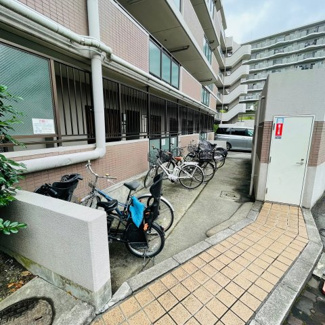 【駐輪場】 | グランドール緑地公園 | 駐輪場