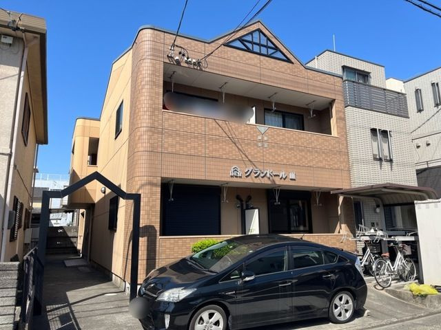 グランドール　Ⅲの外観