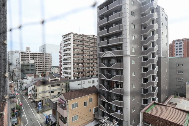 サヴォイレジェント　13階
