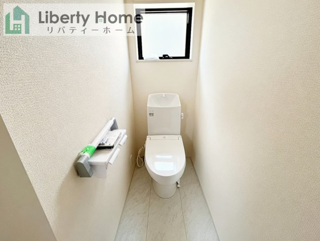 第1常総市収納谷　新築戸建　3号棟のトイレ
