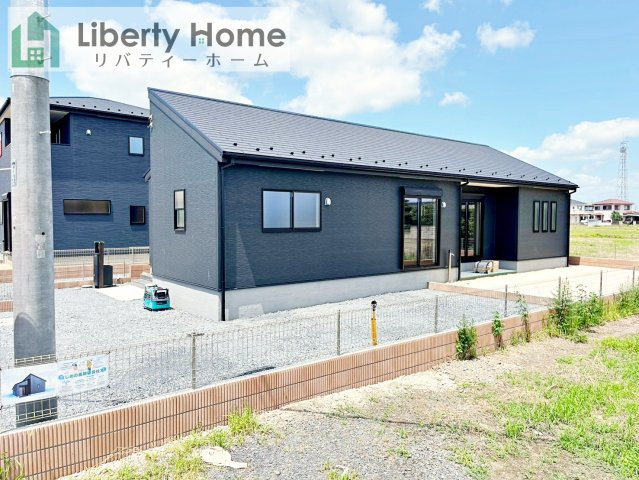 第1常総市収納谷　新築戸建　3号棟の外観|ご予約をいただければ、『平日の空いた時間』『周辺物件まとめて見たい』『1件だけ見たい』ももちろん可能です♪
お気軽にお問合せください♪
