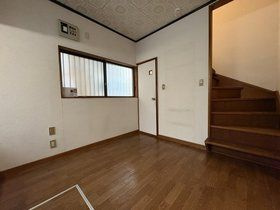 メゾン三浦の居間・リビング