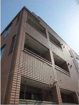 イルグランディの外観