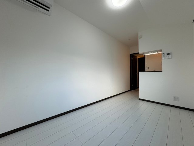 Ｃｈｉｌｌ　Ｐｌａｃｅ　２１４の居間・リビング