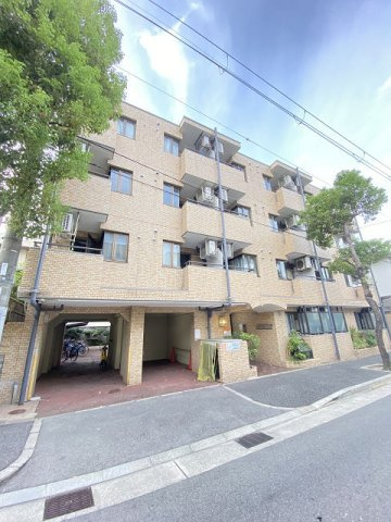 尼崎市東園田町６丁目のアパート