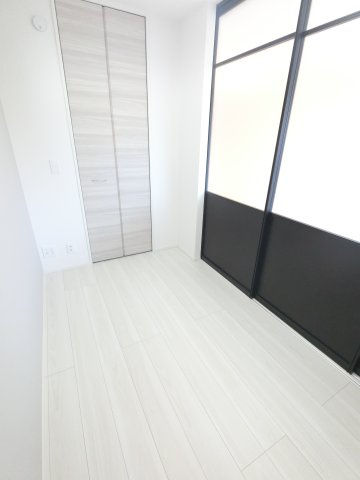 D-SOLACE祐光　Aの洋室