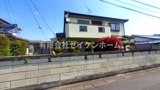 深谷市緑ヶ丘　中古住宅（土地７６坪超）駅徒歩１４分」の前面道路含む現地写真