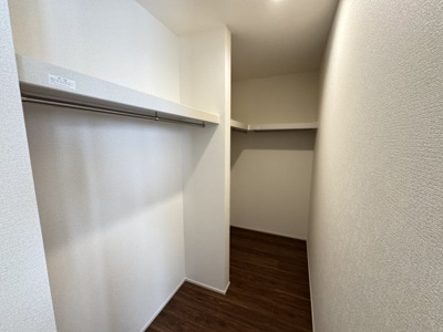 【収納】 | 南城市大里高平（全3棟）1・2号棟 | 1号棟　洋室7.7帖＋大容量WIC付き♪