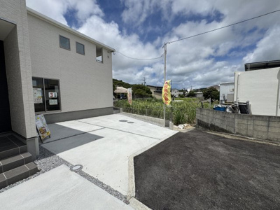 【外観】 | 南城市大里高平（全3棟）1・2号棟 | 1号棟　駐車3台可♪