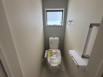 【トイレ】 | 南城市大里高平（全3棟）1・2号棟 | 1号棟　温水洗浄便座♪