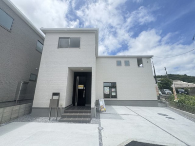 【外観】 | 南城市大里高平（全3棟）1・2号棟 | 1号棟　駐車3台可♪