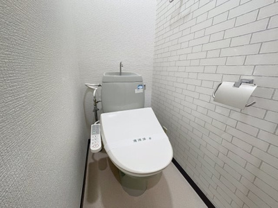 【トイレ】 | コーポ大ヶ谷戸 | 同物件、他のお部屋の写真です。