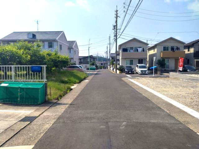 緑区藤塚1丁目　売地　2号地の前面道路含む現地写真|現地写真　※令和8年4月18日撮影