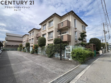 敷地内に駐車場・駐輪場あります！