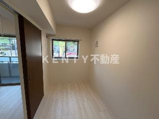 【寝室】 | ポルト洗足池 | 使い勝手のいい寝室です