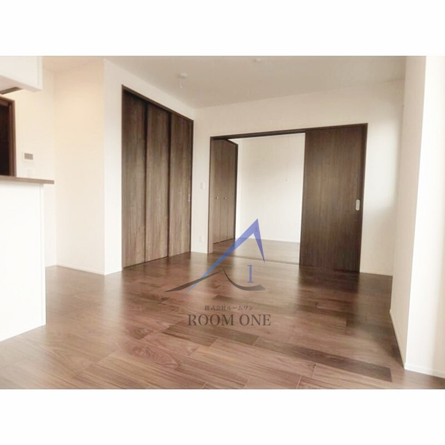 メルシーペールの居間・リビング|洋室のお部屋です。
