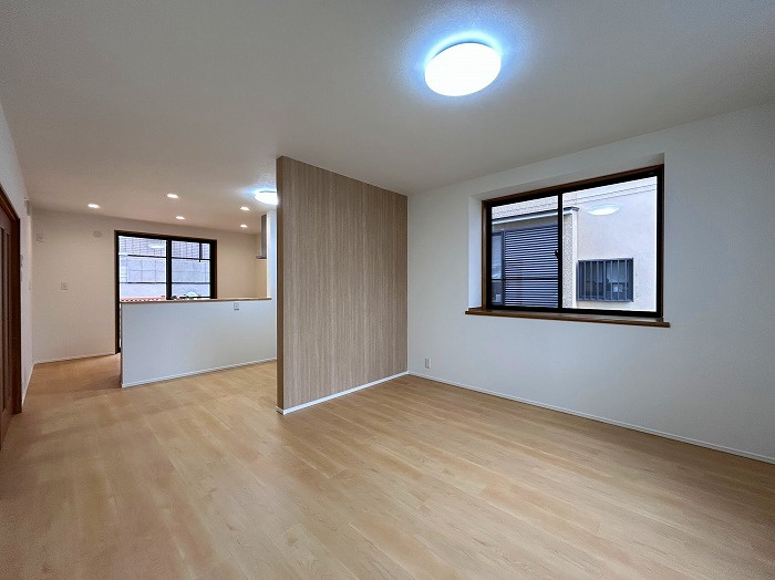 大津市池の里　中古戸建の居間・リビング
