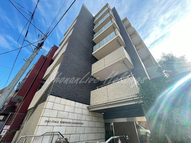 横浜市中区赤門町１丁目の賃貸マンション