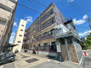 ロイヤルクリヨンの画像