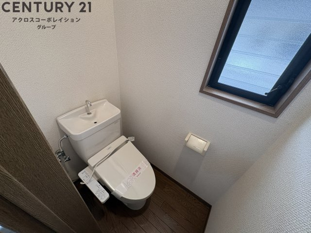ゆったり落ち着けるトイレです